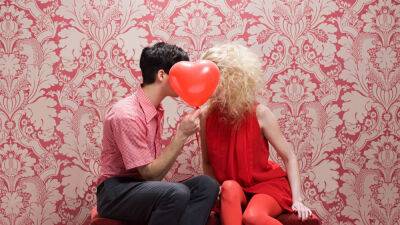 6 вещей, которые мужчины ценят больше признания в любви - gurutest.ru