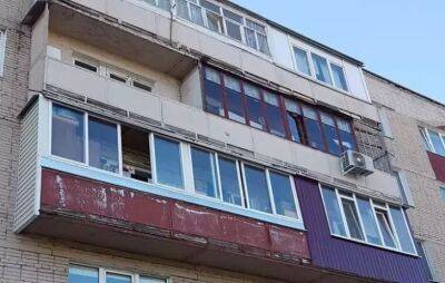 Елен Гутыро - Как помыть грязные окна на балконе снаружи и придать блеск стеклу: простой совет - belnovosti.by