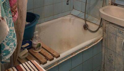Плесень и грибок из ванной уйдут раз и навсегда: минутное средство, которое очищает всё до кристального блеска - belnovosti.by
