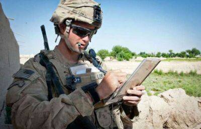 Для чего американские солдаты носят темные очки, даже когда на улице пасмурно - chert-poberi.ru - Сша