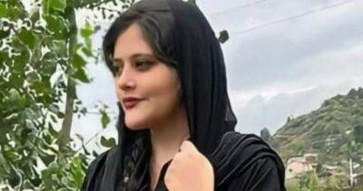 В Ірані розпочалися протести через смерть дівчини, яку заарештувала поліція моралі - womo.ua - Иран