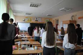 «Хвилина мовчання» в школах та садочках: Що повинні знати батькі - womo.ua