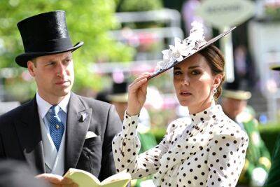 принцесса Диана - Кейт Миддлтон - принц Уильям - принц Чарльз - Kate Middleton - Стало известно, кто сыграет Кейт Миддлтон и принца Уильяма в шестом сезоне сериала “Корона” - spletnik.ru - Лондон - Англия