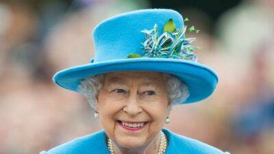 королева Елизавета II (Ii) - принц Гарри - принц Филипп - принц Уильям - принц Эндрю - принц Чарльз - принц Эдвард - Лиз Трасс - Обнародовано свидетельство о смерти Елизаветы II - fokus-vnimaniya.com - Англия - Шотландия