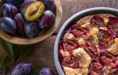 Создаем красоту и вкусноту: рецепт творожного пирога со сливами и нектаринами - hochu.ua