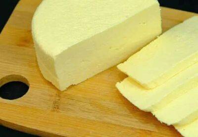 Молодой сыр за 10 минут: делаем из молока и стакана сметаны - lublusebya.ru