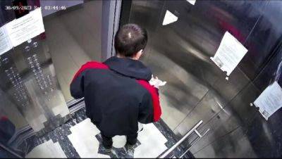 Мужчина «сделал дело» прямо в лифте и пошёл «гулять смело» - porosenka.net