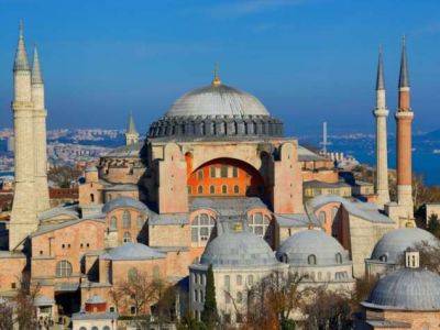 Чем известен Собор (Мечеть) Святой Софии в Стамбуле построенный в 532-537 году и кто такая эта святая Айя-София - chert-poberi.ru - Стамбул - София - Константинополь