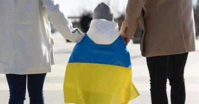 ЄС офіційно продовжив тимчасовий захист для українських біженців до 2025 року - womo.ua - Євросоюз