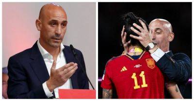 ФИФА отстранила главу испанской футбольной федерации за то, что он поцеловал спортсменку - porosenka.net - Испания