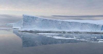 Самый большой в мире айсберг вынесло в чистую воду Южного океана - porosenka.net - Антарктида