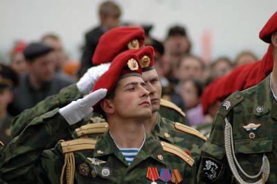Кто такой солдат? Обратная сторона медали - shkolazhizni.ru