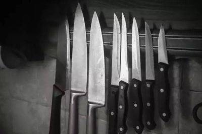 Интересная идея хранения ножей на кухне: будут всегда под рукой - lifehelper.one