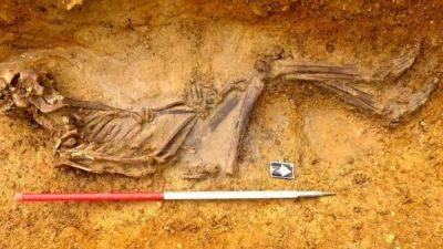 В Британии обнаружили скелет человека, жившего 2 тыс. лет назад. Он пришел туда с территории современной России - fokus-vnimaniya.com - Россия - Лондон - Англия - Римская Империя
