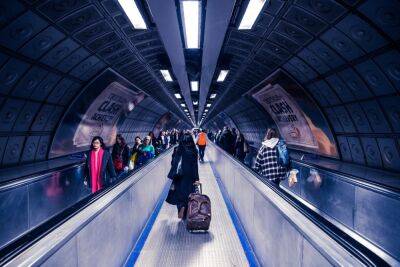Что такое метро и как оно выглядит в разных странах? - shkolazhizni.ru - Китай - Индия - Нью-Йорк - Лондон - Япония - Шанхай - Токио - Нью-Йорк - Пекин