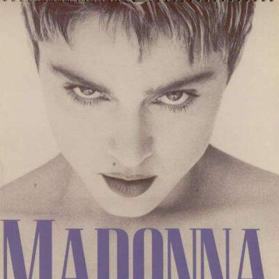 Как выглядел официальный настенный календарь Мадонны 1988 года (14 фото) - chert-poberi.ru - Ссср