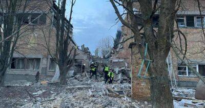 Нічна атака дронів на Київщині: є загиблі та поранені, у тому числі дитина - womo.ua - місто Київ