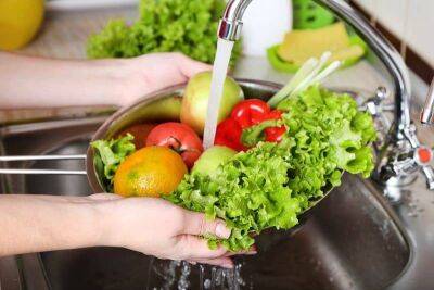 Пестициды на овощах и фруктах: 2 простых способа избавиться от них - lifehelper.one