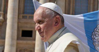 Уперше в історії: Папа Римський дозволив жінкам голосувати на зборах єпископів - womo.ua - місто Франциск