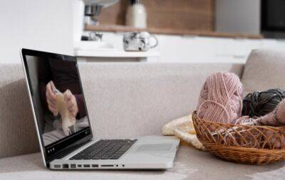 Лоток для яєць та ноутбук: корисний лайфхак, який поєднує ці два предмети - hochu.ua