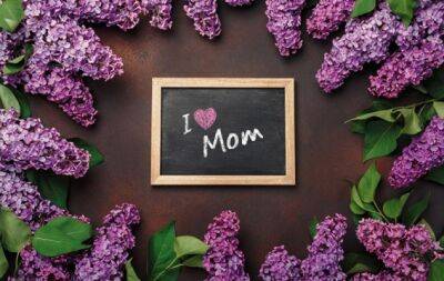 День Матері - Що подарувати мамі: найкращі ідеї для подарунків на День матері - hochu.ua