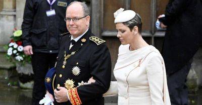 князь Альбер II (Ii) - Шарлен Уиттсток - Карл III (Iii) - Почему поклонники обеспокоены тем, как выглядит сейчас княгиня Шарлен, нет и следа от прежней красоты - lifehelper.one - Юар - Монако - Княжество Монако - Зимбабве