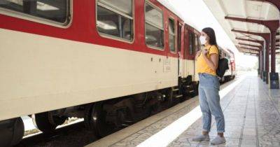 Окремі вагони для жінок і чоловіків у потягах «Укрзалізниці»: з’явилася нова петиція - womo.ua - Україна