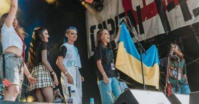 Lana Del Rey - Український дівочий панк-рок-гурт The Sixsters виступить на легендарному фестивалі - womo.ua - Україна