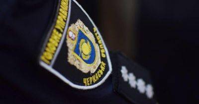 Зґвалтування неповнолітньої черкаськими поліцейськими: підозрюваних взято під варту - womo.ua - місто Черкаси