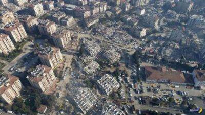 Турецкий город Хатай сразу после землетрясения и сейчас - chert-poberi.ru - Турция
