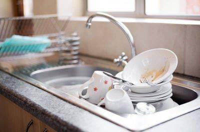 Простое средство для мытья посуды в холодной воде, которое отмоет вашу посуду от жира - lifehelper.one
