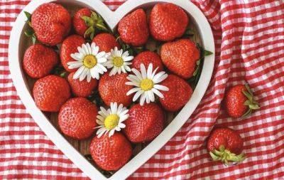 Солодкі та соковиті: літні ягоди пробуджують апетит і дарують енергію (ФОТО) - hochu.ua
