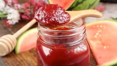 Ни грамма сахара, всего 1 ингредиент! Арбузный мёд — прекрасная альтернатива варенью - cpykami.ru
