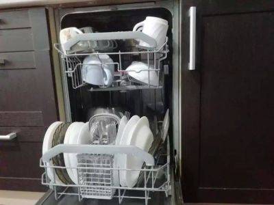 Елена Шимановская - Какие предметы ни в коем случае нельзя мыть в посудомоечной машине: список из 8 вещей - lifehelper.one