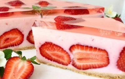 Встигніть приготувати: неймовірний полуничний торт без випічки (РЕЦЕПТ) - hochu.ua