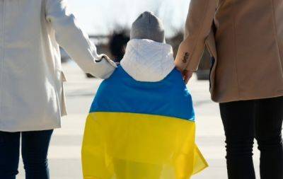 Всесвітній день біженців. Дізнайтесь, скільки людей виїхало з України за останній рік - hochu.ua - Україна