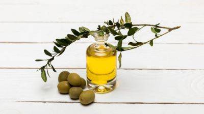 Оливкова олія для обличчя: користь та як застосовувати у догляді за шкірою обличчя - beauty.ua