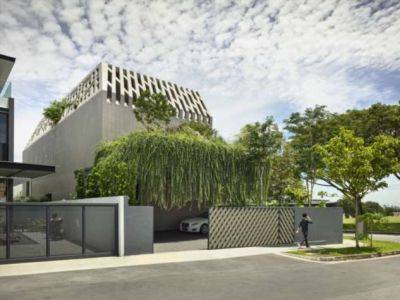 В Сингапуре дом спрятали за бетонной решеткой и стеной экзотической зелени - chert-poberi.ru - Сингапур - Республика Сингапур