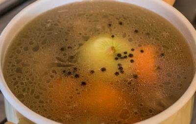 Лайфхак для спеки: що додати в суп, щоб він не скисав - hochu.ua