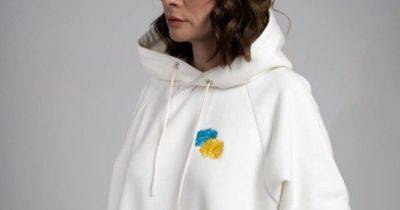 Український бренд KSENIASCHNAIDER випустив благодійну колекцію худі: фото - womo.ua
