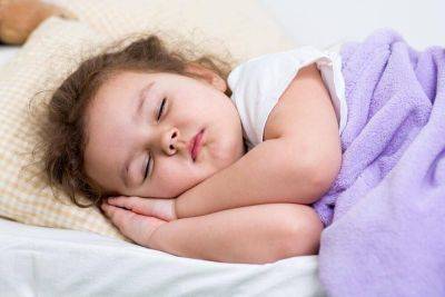 Как с помощью подушки наладить ночной сон детей? - lifehelper.one