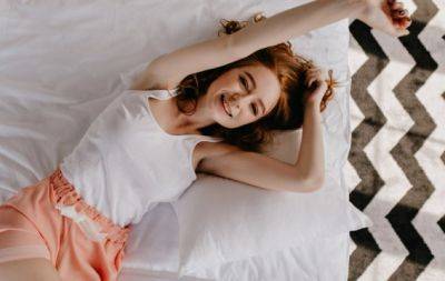 Печія і затримка дихання під час сну: зверніть увагу, як ви спите - hochu.ua