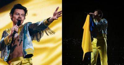 Гаррі Стайлс підтримав Україну на концерті у Польщі: фото та відео - womo.ua - Польша - Україна