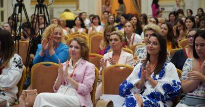 Головна подія ділових жінок SHE Congress 2023 об’єднала понад 200 лідерок у Києві: як це було - womo.ua - Китай - місто Київ