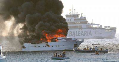 Леонардо Ди-Каприо - Яхта эксцентричного игрока в покер сгорела в Средиземном море - porosenka.net - Прага - Испания - Мадрид - Madrid