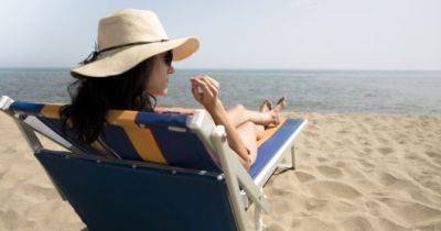 Захист від сексуальних домагань на пляжі: у Франції запустили застосунок для жінок - womo.ua - Франция