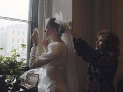 В каких платьях выходили замуж девушки в СССР — 15 фото из прошлого, которые вас растрогают - lublusebya.ru - Ссср