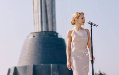 Тіна Кароль - Нова пісня Тіни Кароль "One nation under love" може отримати "Греммі" (ВІДЕО) - hochu.ua