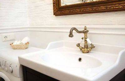 Как защитить зеркало в ванной от конденсата и грязи: простой способ - о нем знают не все - lifehelper.one