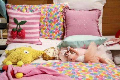 Как правильно ухаживать за декоративными подушками и текстилем: советы хозяек – проверяйте ярлычки - lifehelper.one